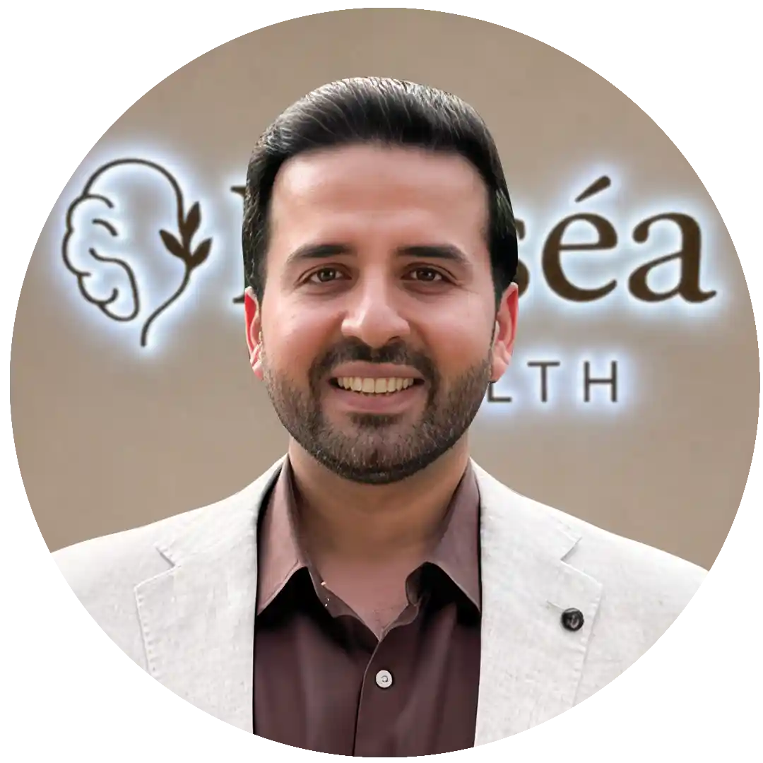 Dr Aleem Khan